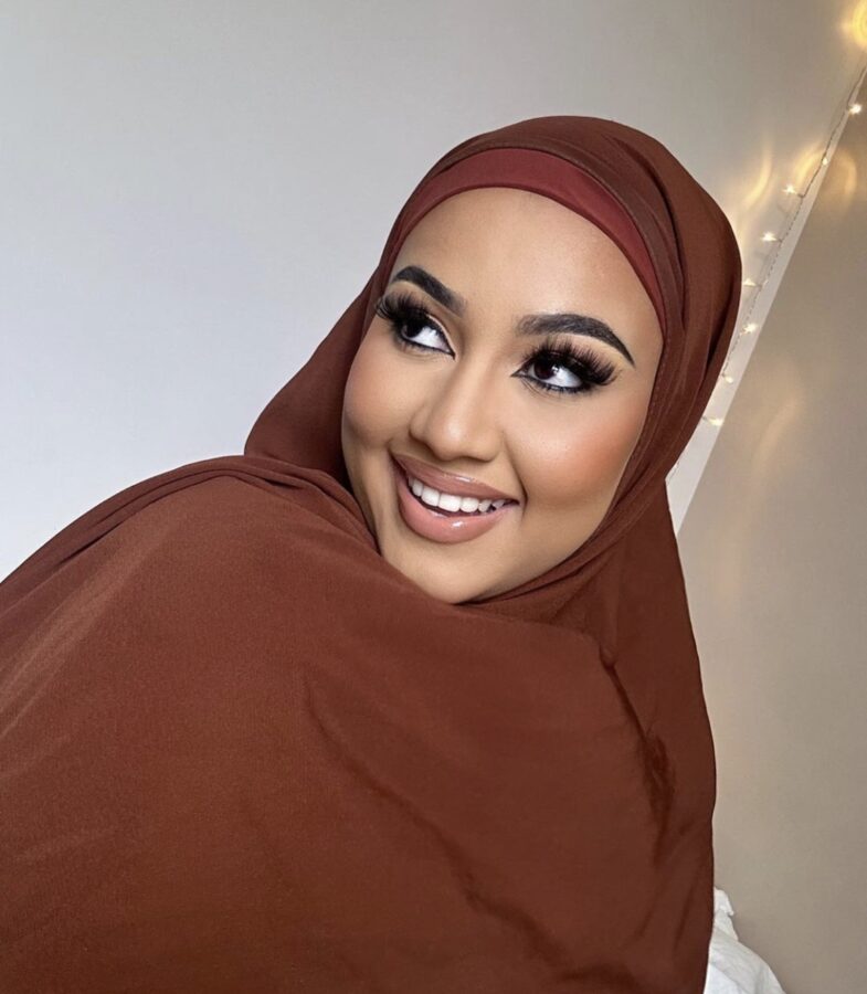 (2) Photos : La sublime Faynara splendide en mode hijab