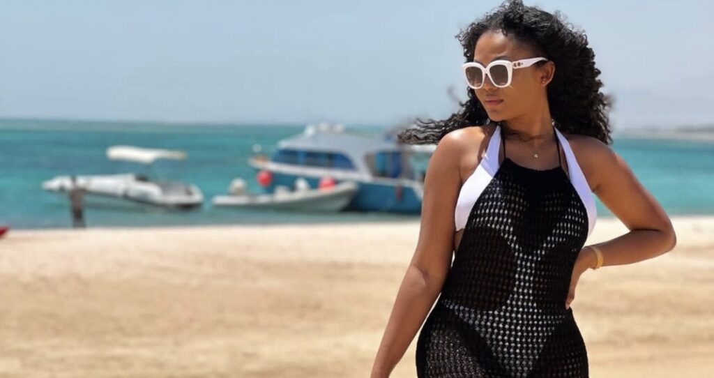 (3) Photos : L&rsquo;actrice Marie Paule Adje illumine un cadre idyllique