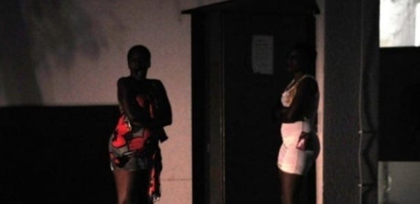 Cité Mixta : Une mafia du s£xe débusquée, 3 dames arrêtées avec de la drøgue et 97 prés£rvatifs