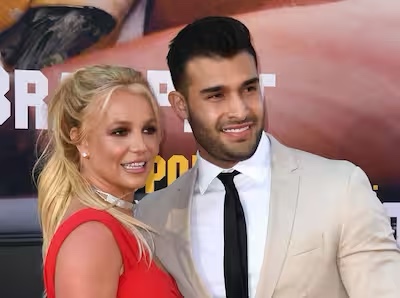 Britney Spears et Sam Asghari divorcent : Nouvelle relation avec un homme au passé troublé?