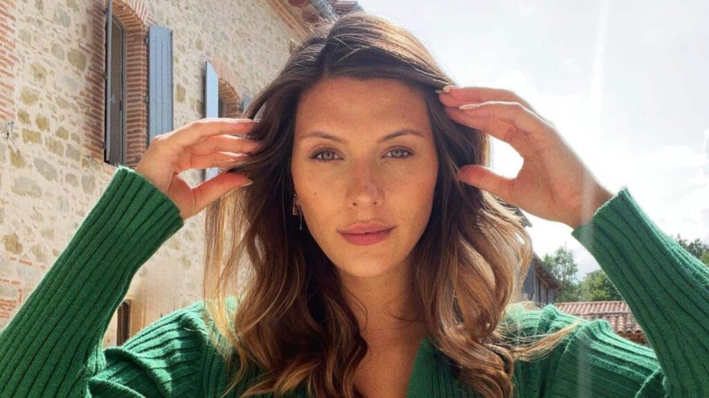 Camille Cerf, Miss France 2015, devient maman : découvrez les moments magiques de sa maternité