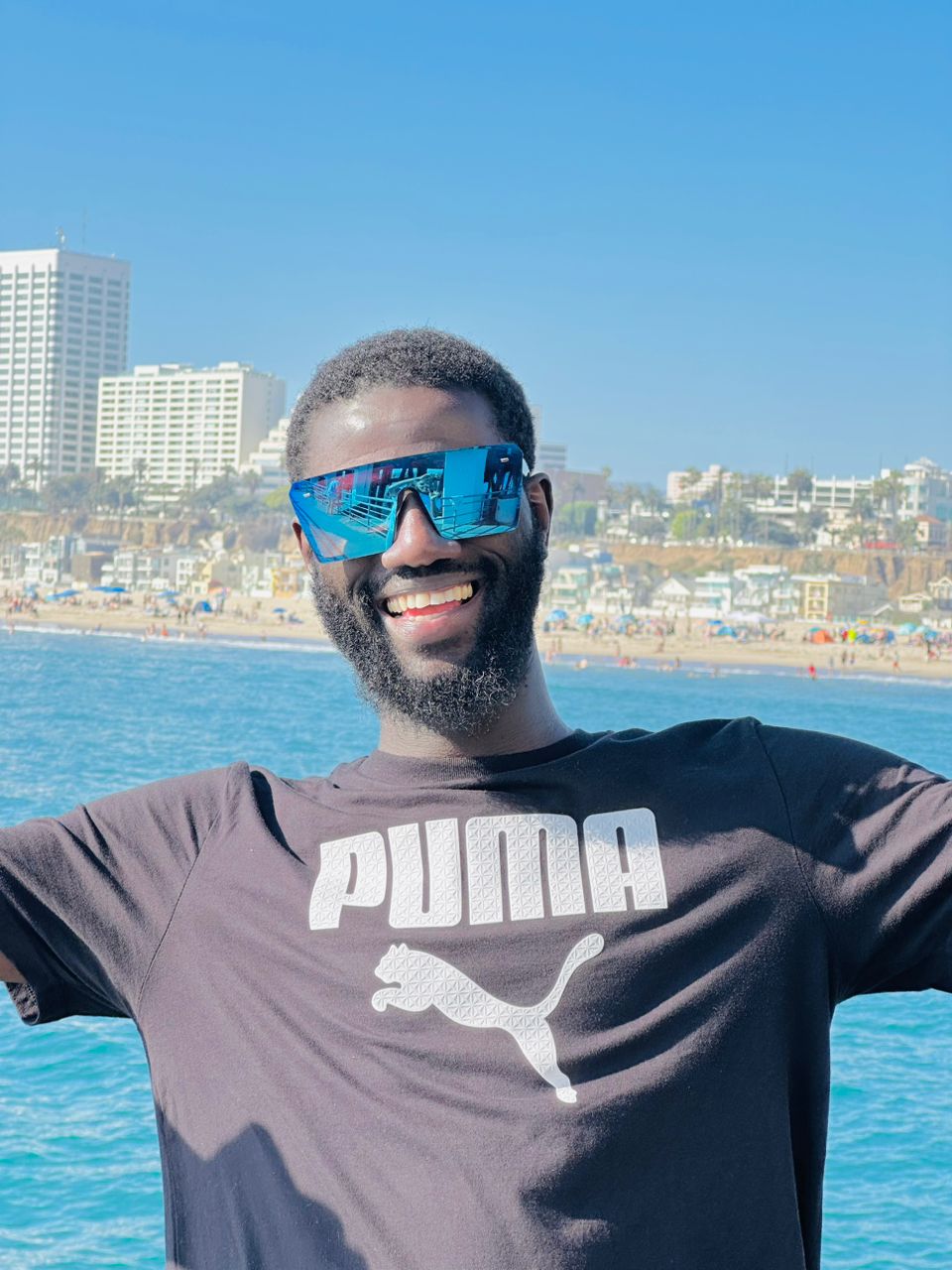 Santa Monica State Beach : Le présentateur Ameth Ndoye prend du temps