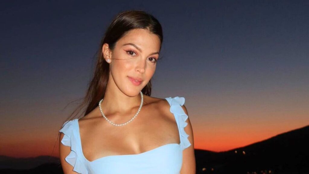 Iris Mittenaere riposte face aux attaques sur son physique !