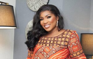 Lady Sonia, la Coach Congolaise Frappe Fort : Femme d&rsquo;Influence, Pas une Influenceuse