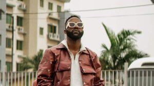Le livre d&rsquo;Yvonne Nelson, une épine dans le pied d&rsquo;Iyanya, le chanteur nigérian