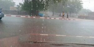 L&rsquo;été s’embrase au Sénégal : Pics de température et averses au programme !