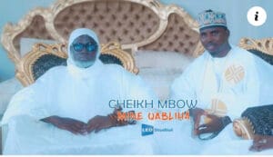 (Clip officiel)- Cheikh Mbow dévoile «Mine Qabliha» et rend hommage Sangue B N’diaye