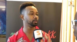(Vidéo) – « Mën Na Nekk »: Le rappeur Elzo Jamdong expose son documentaire.