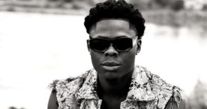 Affaire Mohbad : Le collaborateur de Naira Marley nie toute implication dans la mort du rappeur nigérian