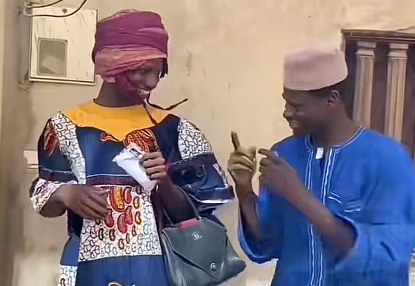 (Vidéo)- Histoire de «Cheikh Moumeu » avec Ouzombré et Badou Golden…A mourir de rire: