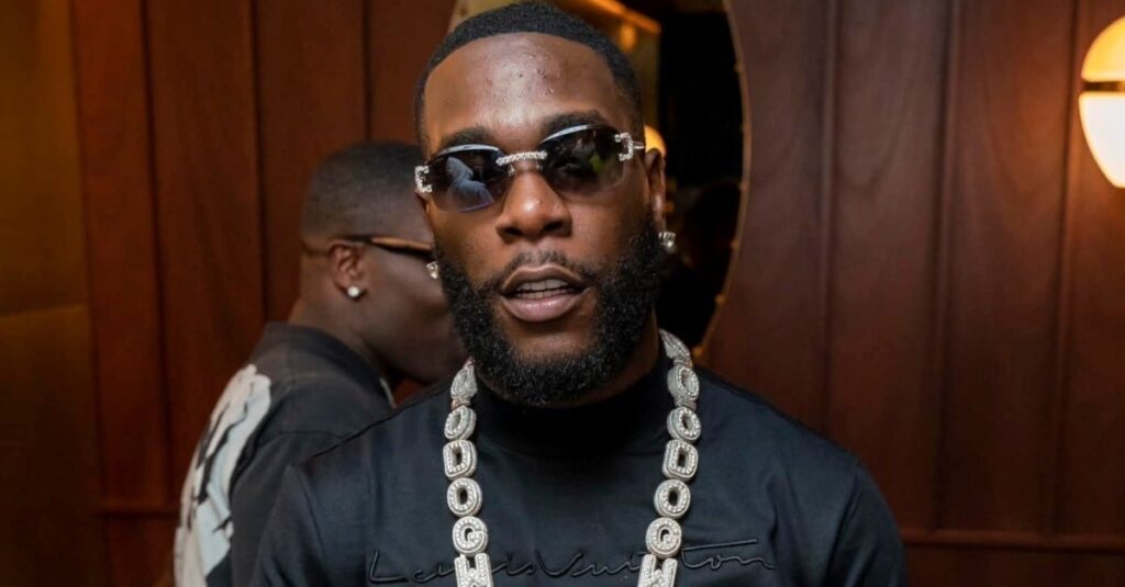 Burna Boy, le chanteur nigérian, provoque un tollé en Ouganda avec sa demande de cachet astronomique