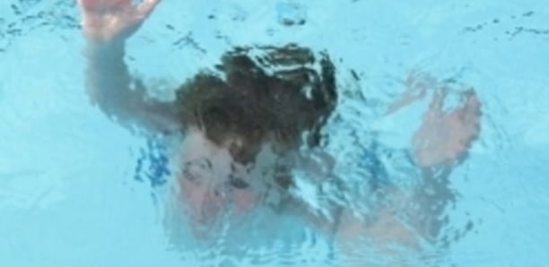 Radisson Blu Hotel: Une fillette s’est n0yée dans la piscine.