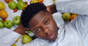 Choc dans le showbiz ivoirien : la mort du jeune rappeur nigérian Mohbad suscite la polémique