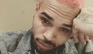 Chris Brown bat des records sur Spotify grâce à un titre oublié devenu viral