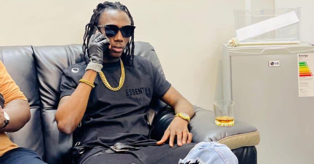 De la misère à la gloire : la trajectoire surprenante du rappeur Vano Baby