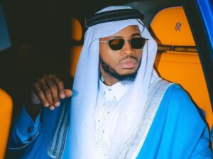 Diamond Platnumz effraye ses fans lors du festival Wasafi 2023 avec une entrée macabre