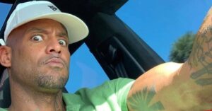 Guerre sans merci entre Booba et Didi B : Nouvelles attaques et suppression de morceaux sur Spotify