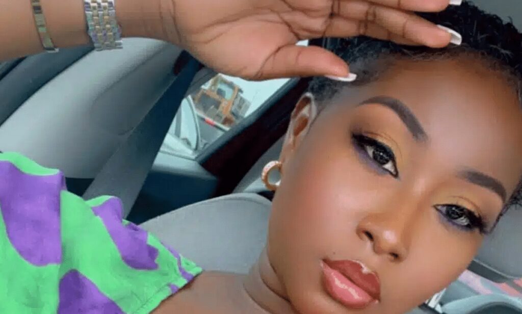 L&rsquo;Ivoirienne Carmen Sama enflamme internet avec ses photos provocantes