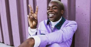 Le rappeur MHD condamné à 12 ans de prison : l’ombre de l’injustice planant sur la disparition de Loïc Kamtchouang