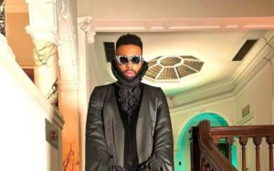Nigéria sur la première marche de la mode : Jeremiah Ogbodo sacré homme le mieux habillé de 2023 par GQ Magazine