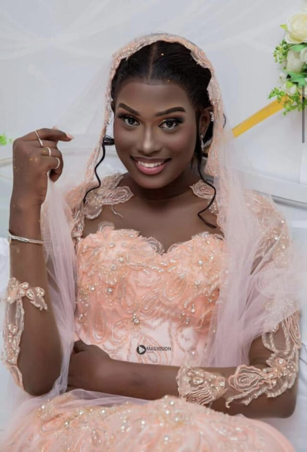 Photo : Astou Dione, ex-femme de Cheikh Yerim Seck, se remarie en secret à Thiès