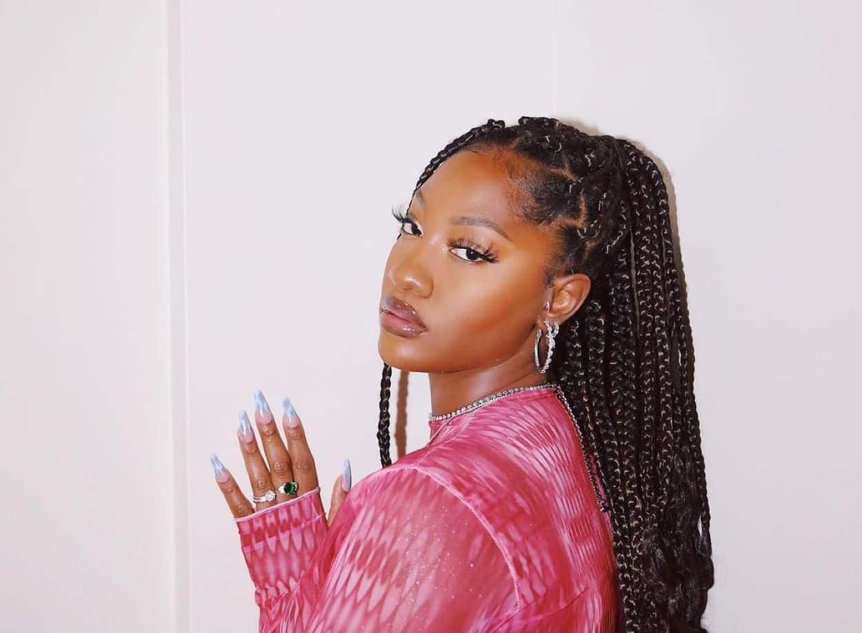 Polémique au Nigéria : Tems, enceinte de Future ? La chanteuse réagit aux rumeurs