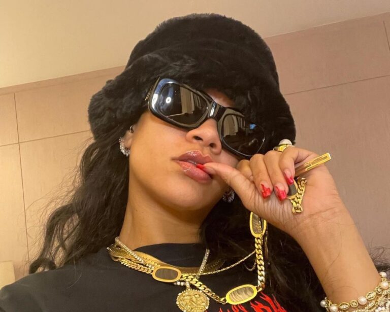 Rihanna et A$ap Rocky dévoilent les premiers clichés de leur deuxième fils, Riot, déchaînant les passions