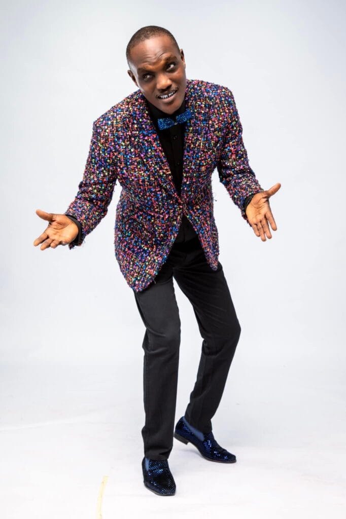 (Photos)- Alioune Mbaye Nder ou l’élégance costumée