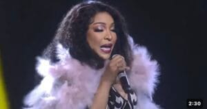 (Vidéo) – Trace Awards: La belle prestation de la reine Viviane.