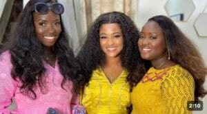 (Vidéo) – Les filles de Aziz Ndiaye accueillent Aïcha Rassoul avec une folle ambiance.