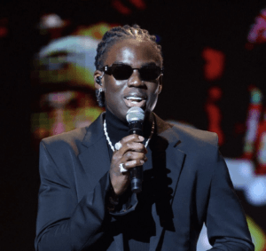 Ballon d&rsquo;or 2023 : Revivez la belle prestation de Rema