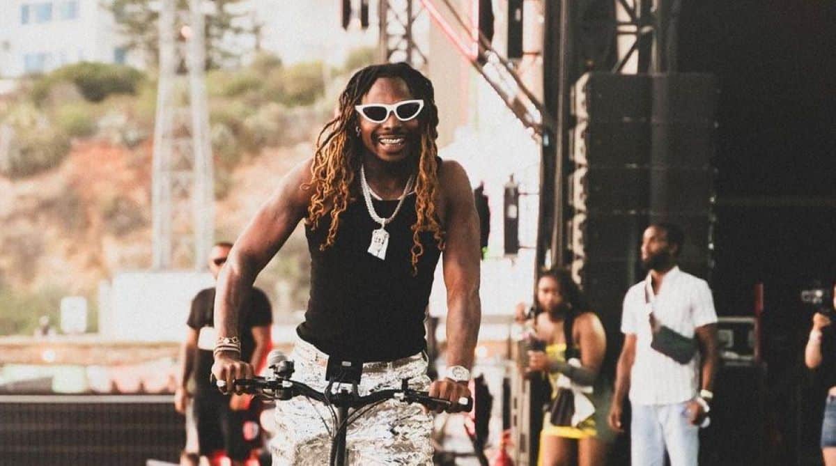 Asake, l&rsquo;étoile montante de la musique nigériane, devient ambassadeur de Glo World