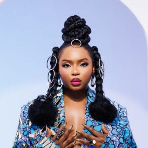 Yemi Alade se moque des femmes skinny : « Je ne suis pas membre de votre club »