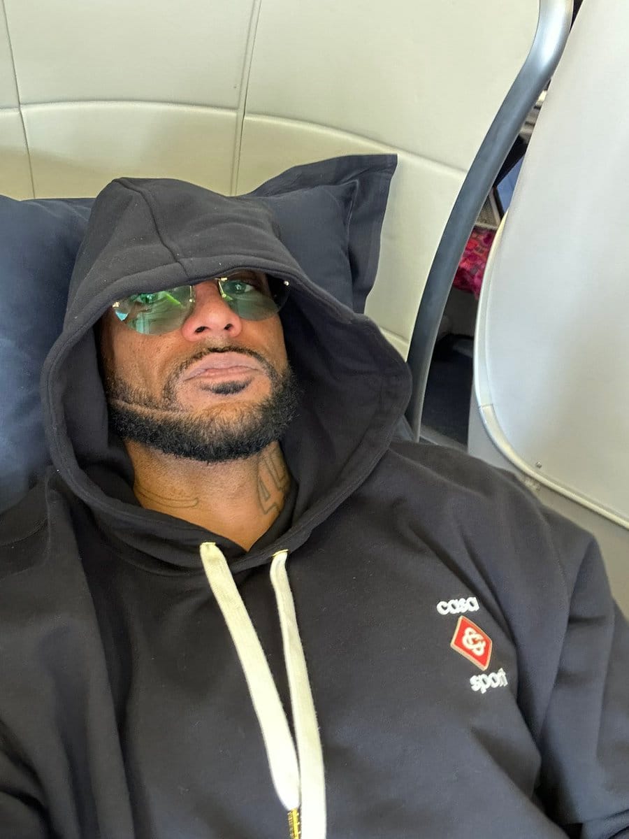 Booba :  » N&rsquo;écoutez pas les médias qui veulent me faire passer pour le méchant rappeur harceleur »