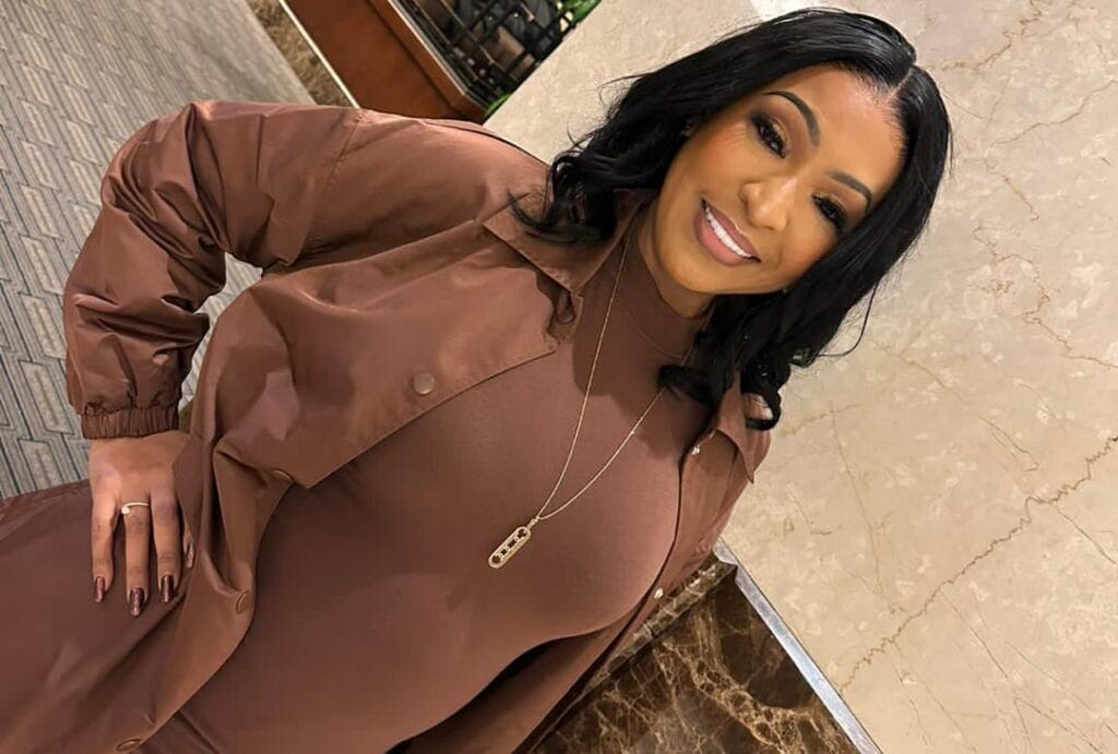 Viviane Chidid aux USA : Du marron sur du marron pour éblouir les Yankees