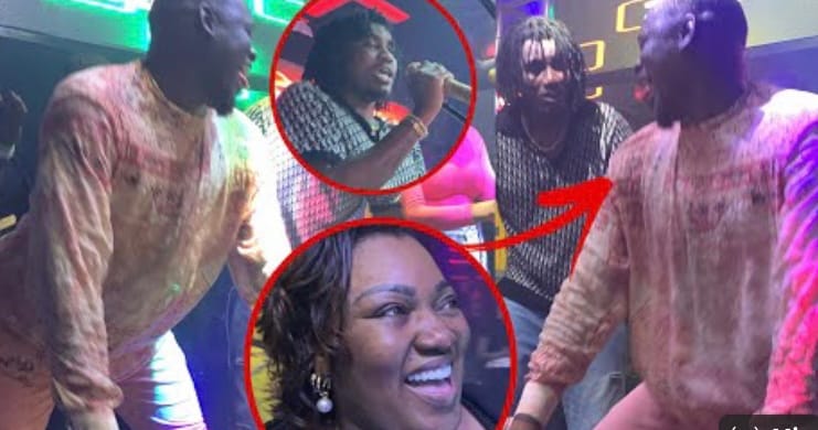 (Vidéo) – Omaro arrose Waly Seck de billets de banque et expl0se la scène.