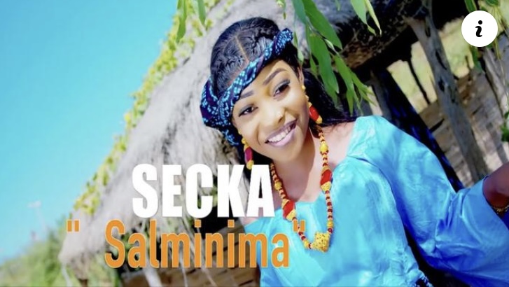 Clip officiel) – «Salminima», le magnifique nouveau clip de Secka.