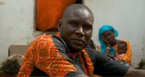 (Clip officiel)- Birame Dieng chante les «problèmes » de la société