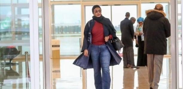 (Photos)- Chic et glamour: Admirez le nouveau look stylé de Merieme Faye Sall