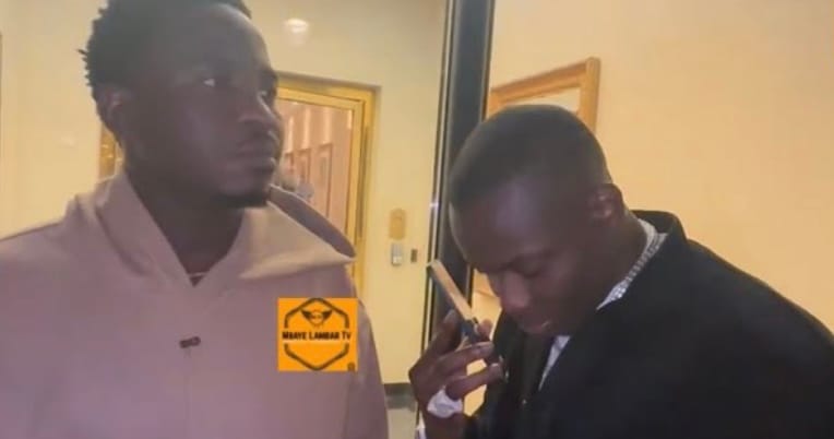 (Vidéo) – Bercy Sidiki Diabaté: Quand la maman de Sidy Diop prie pour le Sidiki.