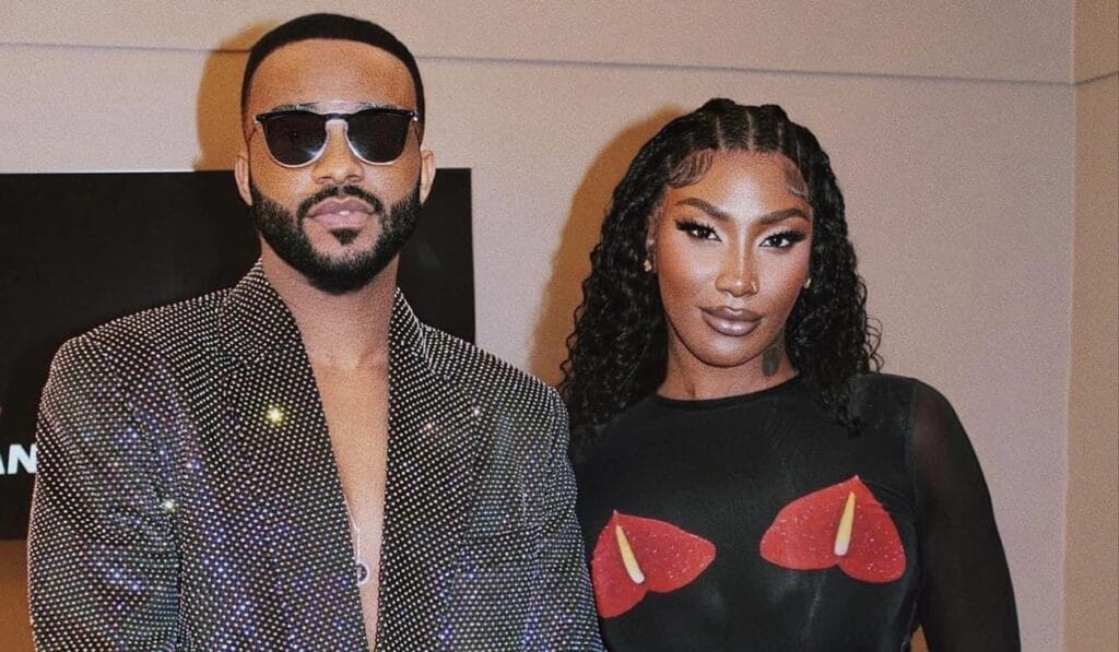Vidéo-Concert de Fally Ipupa : Aya Nakamura commet une bourde