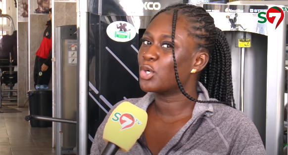 (Vidéo) : Ngoné Famille sénégalaise : « Sonko damako guiss beug ko »