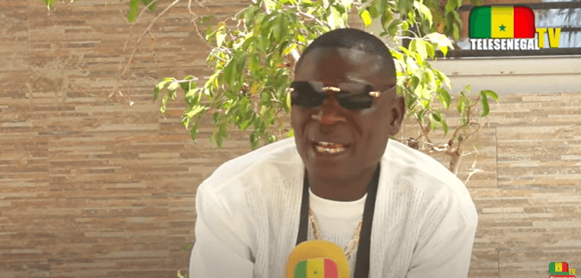 (Vidéo)  » Sama taaw Ndeye Gueye lako toudé meussouko setsi…Mbathio amoul ngor si xaliss », Ouzin Mbaye