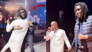 Bercy de Sidiki Diabaté : Wally Seck expløse la scène au rythme de « Ndéye Ndiaye Banaya »