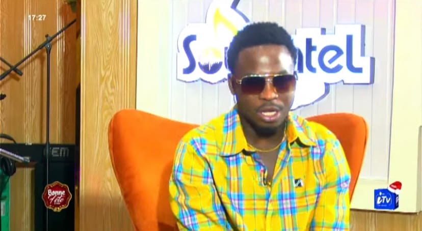 (Vidéo) – « C’était la première fois, bima yégué thi scène bi… », Sidy Diop sur le Bercy de Sikidi Diabaté.