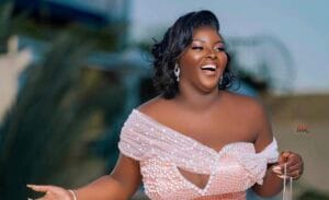 Musique: La chanteuse Abiba annonce la couleur de son retour.