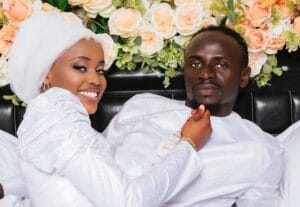 La presse internationale critique Sadio Mané après avoir épousé « une fille mineure ».