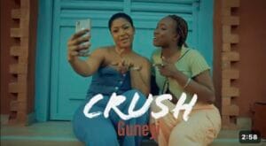 (Clip officiel) – Guneyi dévoile une magnifique chanson « Crush »