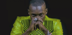 Décès de Diaga: Le chanteur Malien, Sidiki Diabaté exprime sa tristesse.