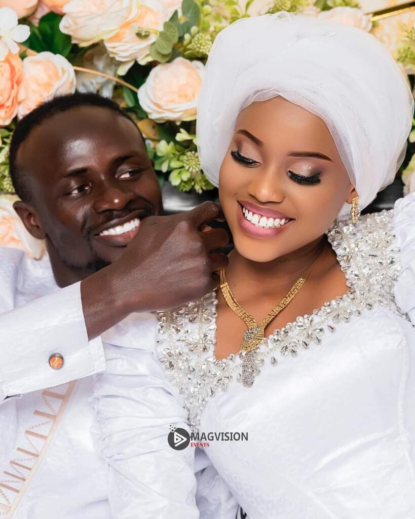 (Photos) : Appréciez les belles images de Sadio Mané en compagnie de son épouse